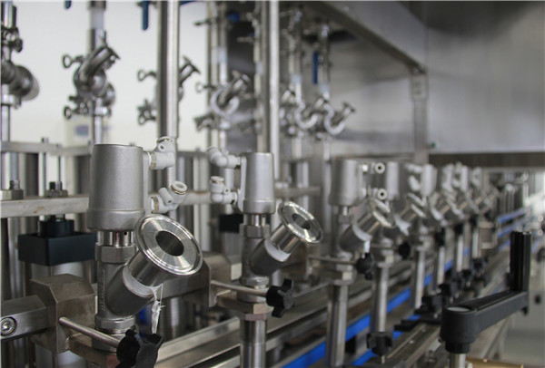 Suorituskykyinen syötävä pulloöljyä täytettävä kone